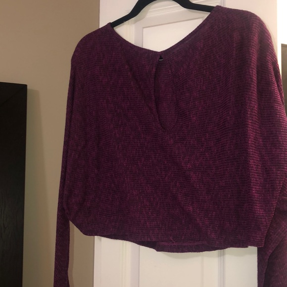 Pink cropped sweater - Picture 2 of 2
